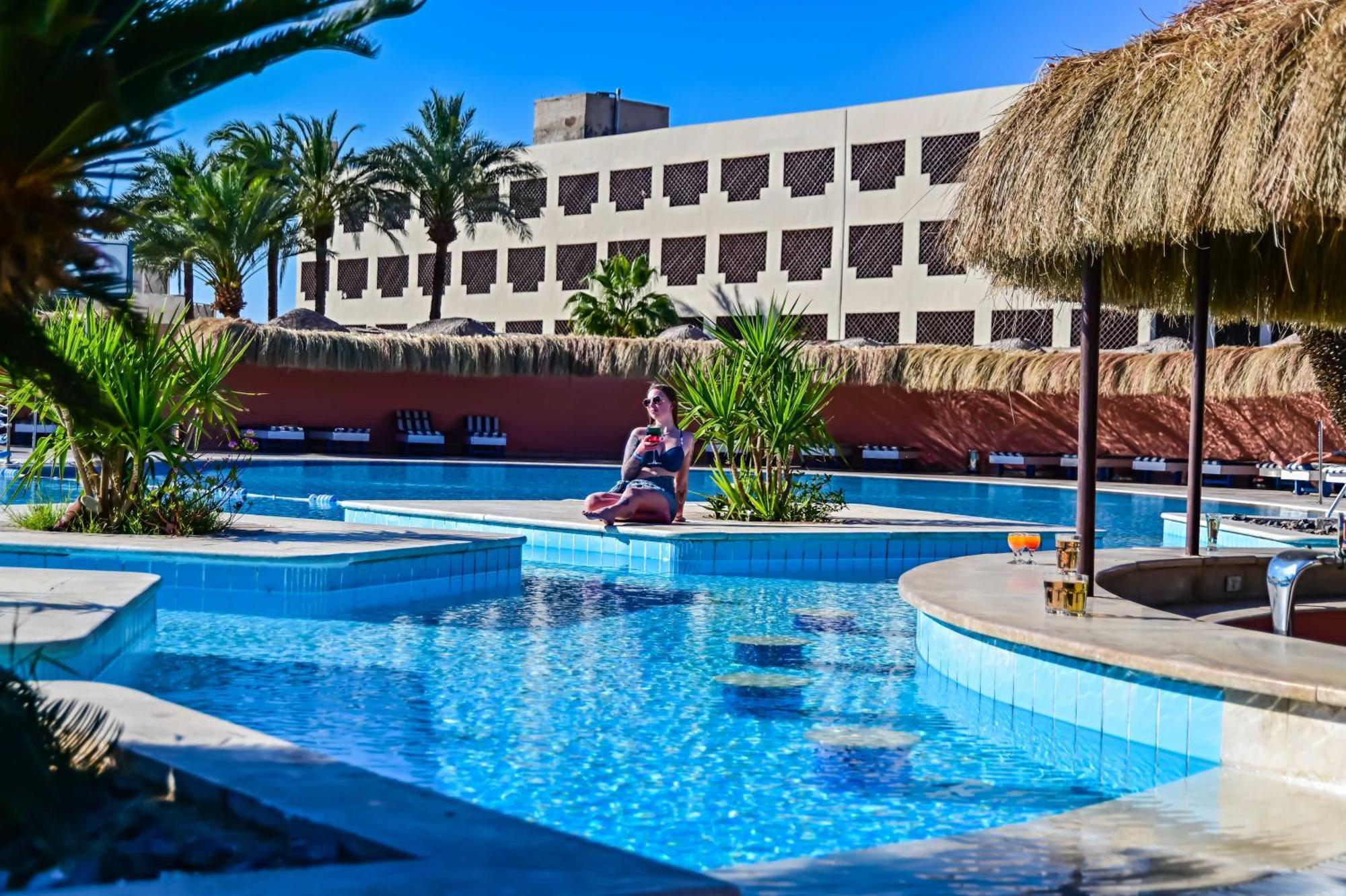 Eagles Paradise Abu Soma Resort Hurghada Exterior photo